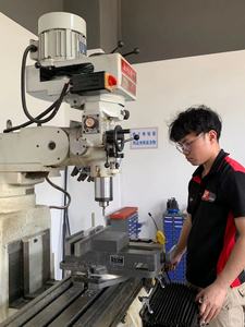 แม่พิมพ์พลาสติกอิเล็กทรอนิกส์สำหรับการหุ้ม PCB สายไฟ และการห่อหุ้มชิ้นส่วนด้วยการฉีดขึ้นรูปแรงดันต่ำ - Product Image 6