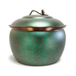 Handcrafted Hammered Metal Garden <b>Hose</b> Storage Container with Lid for Patio Garden Decorative Outdoor Metal <b>Hose</b> Pot - Product Image 3