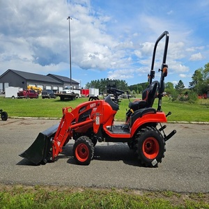 Mini-tracteur Kioti pour des opérations agricoles efficaces et des performances fiables dans les petites exploitations agricoles, les jardins et les travaux agricoles quotidiens - Product Image 4