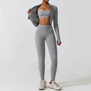 New Custom Made Breathable Yoga Set For Women Top Seller Plain Color Women Yoga Set Made In Best Material Yoga Sets 2027 - Product Image 2