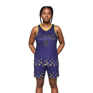 Uniformes de basket-ball personnalisés pour femmes - Maillots et shorts de basket-ball pour femmes de haute qualité avec sublimation intégrale, évacuation de l'humidité - Product Image 1