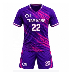Maillot de football/soccer personnalisé en polyester respirant et écologique pour homme, toutes saisons, imperméable, séchage rapide, UPF 50+ - Product Image 1