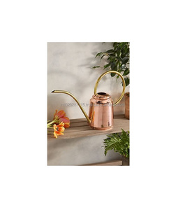 Bidon d'eau en cuivre au style ethnique et au design durable, parfait pour la décoration de la maison de la cuisine ou les besoins d'arrosage du jardin - Product Image 5