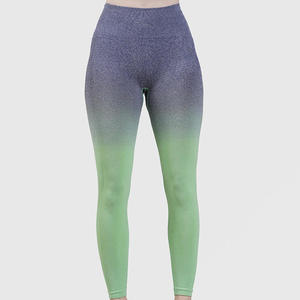 Leggings de compression taille haute simples et très demandés, collants de sport noirs en nylon de haute qualité, sexy et tendance pour femmes - Product Image 3