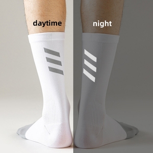 Calzini unisex <span class=keywords><strong>da</strong></span> ciclismo ad asciugatura rapida, riflettenti, casual, versatili, traspiranti, antiodore, calzini sportivi professionali per corsa notturna - Product Image 3