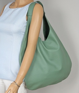 <b>Hobo</b> Women's Everyday Soft <b>Leather</b> Handbag Open Closure Shoulder <b>Bag</b> LHB-0071 - Product Image 3