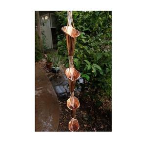 Cadena de lluvia vintage de hierro, inspirada en el estilo antiguo, para guiar el agua de la lluvia en jardines y patios rústicos. - Product Image 5