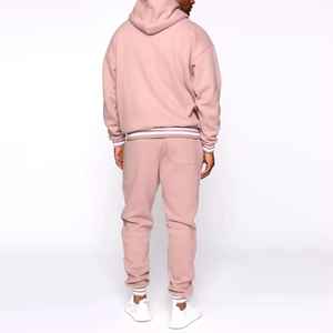 Conjunto Deportivo de 2 Piezas para Hombre, Estilo Pullover Extra Grande, 100% Algodón, Mejor Precio, Conjunto Deportivo para Hombre en Venta Online - Product Image 3