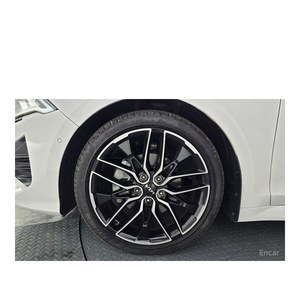 Kia K5 2022 avec moteur 1.6 Turbo, 34 443 km, conduite à gauche, boîte automatique, sièges en cuir, norme d'émission Euro V - Product Image 4