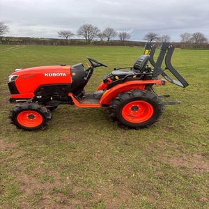 Tractor de Ruedas 4x4 Premium B2650 con Bomba y Motor de Alta Calidad que Ofrece un Rendimiento Excepcional para la Agricultura Francesa - Product Image 1