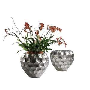 Casting Aluminium Durable Metal Tabletop Vase with Hammered Texture Irregular Shape Handmade Floral Display Decor - Product Image 5