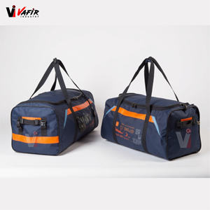 Sacs de sport vintage de luxe personnalisés avec logo couleur sublimé, fabriqués par des designers professionnels, grands sacs de sport et de gym - Product Image 3