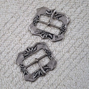 Hebillas para blusas y zapatos de estilo tradicional bávaro y medieval TT-1072 - Product Image 2