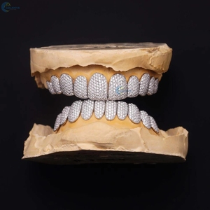 Grillz entièrement sertis de diamants VVS de laboratoire, en or blanc massif 14K, pour 10 dents supérieures et 10 dents inférieures, bijoux effet diamant - Product Image 6
