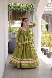 Lehenga Choli Tradicional Indio-Pakistaní para Mujer, Multicolor, Bordado, Largo hasta el Suelo, Corte Holgado, para Bodas - Product Image 4