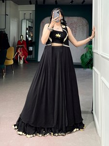 Kurta Tradicional India para Mujer, Diseño Delgado y Ligero, con Plumas, Hecho a Mano en Banarasi, Ideal para Bodas, Precio Razonable, Mejor Calidad - Product Image 5