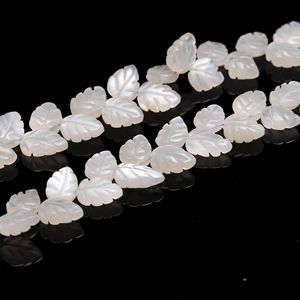 ลูกปัดมูนสโตนสีขาวรูปใบไม้ แกะสลักด้วยมือ ขนาด 10-11 มม. สำหรับทำเครื่องประดับ - Product Image 5