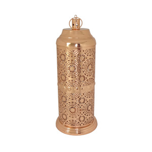 Farol de vela hexagonal marroquí de latón pulido dorado con techo cónico perforado de diamante y puerta con pestillo en la parte superior de la chimenea - Product Image 4