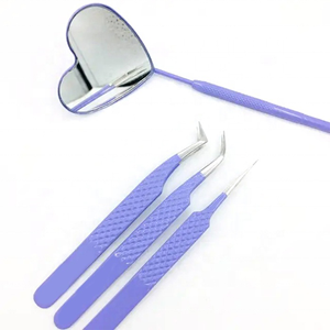 Pinces à extensions de cils en acier inoxydable de qualité supérieure avec poignée à prise diamantée, personnalisables pour une précision accrue - Product Image 1