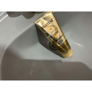 Tratamiento Capilar Intensivo Pantene Miracle Rescue Premium para un Cabello Suave, Fuerte y Revitalizado - Product Image 2