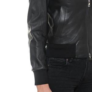 Chaquetas de mujer negras lisas con logotipo personalizado, chaqueta vintage para invierno, ropa exterior de cuero, chaquetas bomber auténticas, ropa de calle. - Product Image 5