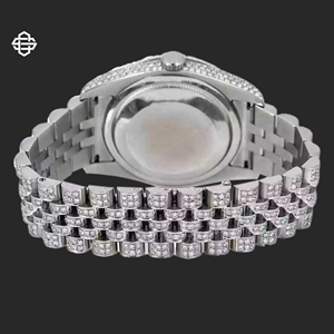 Montre élégante personnalisée en quartz avec diamants Moissanite, entièrement sertie, verre 20 mm, mouvement de mode professionnelle, bracelet en acier inoxydable - Product Image 3