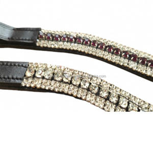 Banda de cejas de caballo de cuero Premium negra personalizada con cadena ostentosa de cristales de marca de 5 filas disponible en tamaño completo de mazorca - Product Image 3