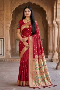 Sari de Seda Banarasi Verde con Bordado de Hilo, Traje Tradicional para Bodas y Fiestas con Blusa para Mujer - Product Image 2