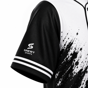 Maillot de baseball personnalisé SINEWY SPORTS unisexe à manches courtes blanc et noir, impression par sublimation, évacuation de l'humidité, grandes tailles, coupe classique, pour tous - Product Image 4