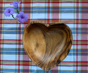 EXTRA <b>LARGE</b> Heart Acacia Wood <b>Bowl</b>| Acacia <b>Bowl</b>| Wooden Heart <b>Bowl</b> | Heart Dough <b>Bowl</b> | Handmade <b>bowl</b> | Salad <b>Bowl</b> - Product Image 3