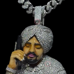 Collier personnalisé en laiton plaqué or 18 carats avec pendentifs et breloques en zircon, motif lettre Sidhu Moose Wala, bijoux fins - Product Image 2