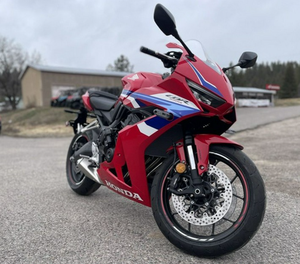 100% Nouvelles Motos CBR650R ABS Super Ventes 2025 Abordables Prêtes à l'Expédition - Product Image 3