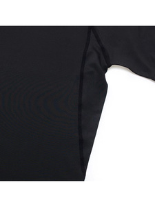 Rashguard de grappling sans kimono personnalisé pour homme, motif foncé, en spandex, à compression, pour l'entraînement - Product Image 3