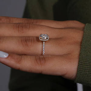 แหวนหมั้นเพชรเม็ดกลมสีทอง14K สำหรับปลูกในห้องปฏิบัติการพร้อมด้วยการจัดวางที่ทันสมัยสำหรับของขวัญวันครบรอบหรืองานแต่งงาน - Product Image 4