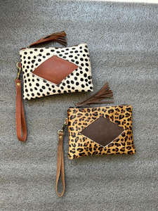 Nouveau véritable fait à la main imprimé Animal fourrure pochettes en cuir petit bracelet portefeuille en cuir imprimé Animal fourrure glands femmes élégant portefeuilles - Product Image 3