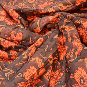Tissu en coton imprimé à la main style Jaipuri pour la confection de robes et la décoration intérieure, tissu à coudre et bien plus encore. - Product Image 1