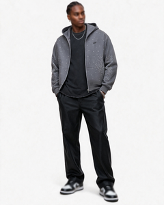 Sudadera con capucha gris de peso pesado para hombre con cremallera, detalles minimalistas de pedrería, estilo oversize, de algodón polar, fabricación personalizada - Product Image 4