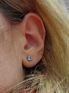 Pendientes de Oro Sólido de 14kt con Aguamarina Azul Redonda, Engaste de Garras, para Compromiso, Pendientes Finos de Lujo para Mujer, Piedra de Nacimiento de Marzo - Product Image 5