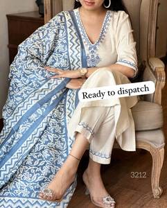 Women Ethnic Embroidered <b>Kurti</b> Set with Dupatta V Neck 3 4 Sleeve Printed <b>Indian</b> Top Ready to Dispatch - Product Image 4