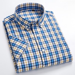 เสื้อเชิ้ตแขนสั้นผู้ชายผ้าฝ้าย 100% สีพื้นติดกระดุม เสื้อเชิ้ตฤดูร้อนลายสก็อต ชุดยูนิฟอร์มบริษัท เสื้อทำงานลายทางสำหรับผู้ชาย - Product Image 1