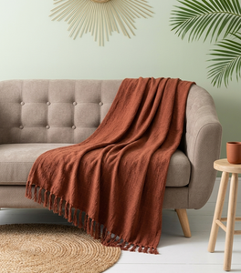 Manta Decorativa de Algodón Orgánico Color Mostaza para Sofá, 50x60 Pulgadas, Tejido de Felpa Jacquard, Resistente a las Manchas, para Invierno - Product Image 1