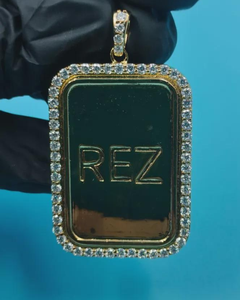 จี้เพชรทรงสี่เหลี่ยมแบบ Iced Out สั่งทำได้ พร้อมจี้ชื่อตัวอักษร VVS Moissanite เงินแท้ 925 เครื่องประดับฮิปฮอป จี้ตัวอักษร - Product Image 1