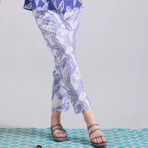 Servicio OEM, Vestido Casual Midi Floral Transpirable y Ecológico para Mujer, Precio Económico, Calidad de Exportación, Estilo Veraniego - Product Image 1