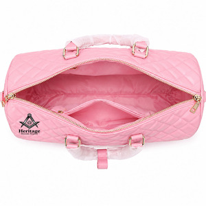 HMR Alfa |   Bolsa de Lona Acolchada Bordada Kapa Alpha Soror para Mujer |   Bolsa de Deporte Personalizada con Bordado de Hermandad para Mujer, Sublimada - Product Image 4