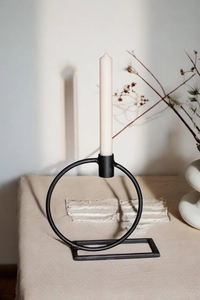 เชิงเทียนเหล็กดีไซน์ทันสมัยทรงกลมสำหรับตกแต่งบ้าน ขาตั้งโลหะทนทาน - Product Image 3