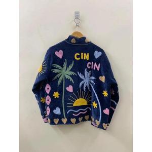Veste en velours brodée unique très demandée pour femme, manches longues, col montant, style vacances d'été, fermeture classique, longueur standard - Product Image 2