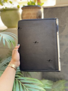 Nouvel arrivage Portefeuille en cuir usiné Portefeuille organisateur de fichiers Portefeuille de documents floraux en cuir véritable personnalisé de haute qualité - Product Image 5