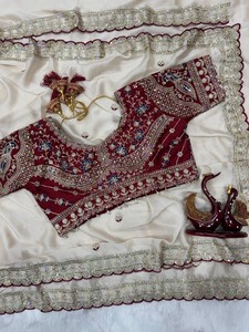 Conjunto de Saree Bordado con Blusa y Dupatta de Tela de Red, Color Morado Borgoña, para Bodas y Fiestas - Product Image 2
