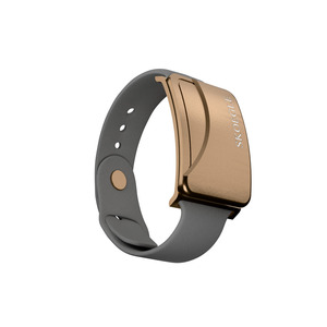 Pulsera Inteligente con Rastreador GPS SKOEGLE, Botón SOS para Niños y Ancianos, Batería Recargable, Rastreo en Tiempo Real, Navegación GPS 5G/Wi-Fi - Product Image 3