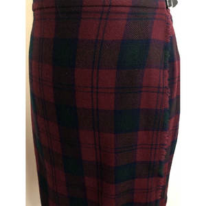 Kilt écossais moderne Lindsay en 100 % laine bordeaux, style vintage, motif tartan, sur mesure, vente en gros, jupe pour femme 2026 - Product Image 3